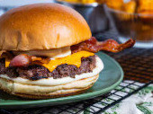 Cheese Bacon Burger