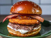 Queijo Empanado Burger